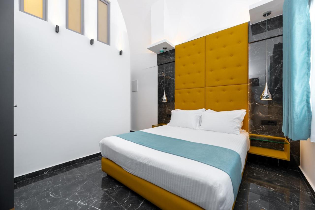 Deluxe Hotel Santorini Fira (Santorini) Exterior foto
